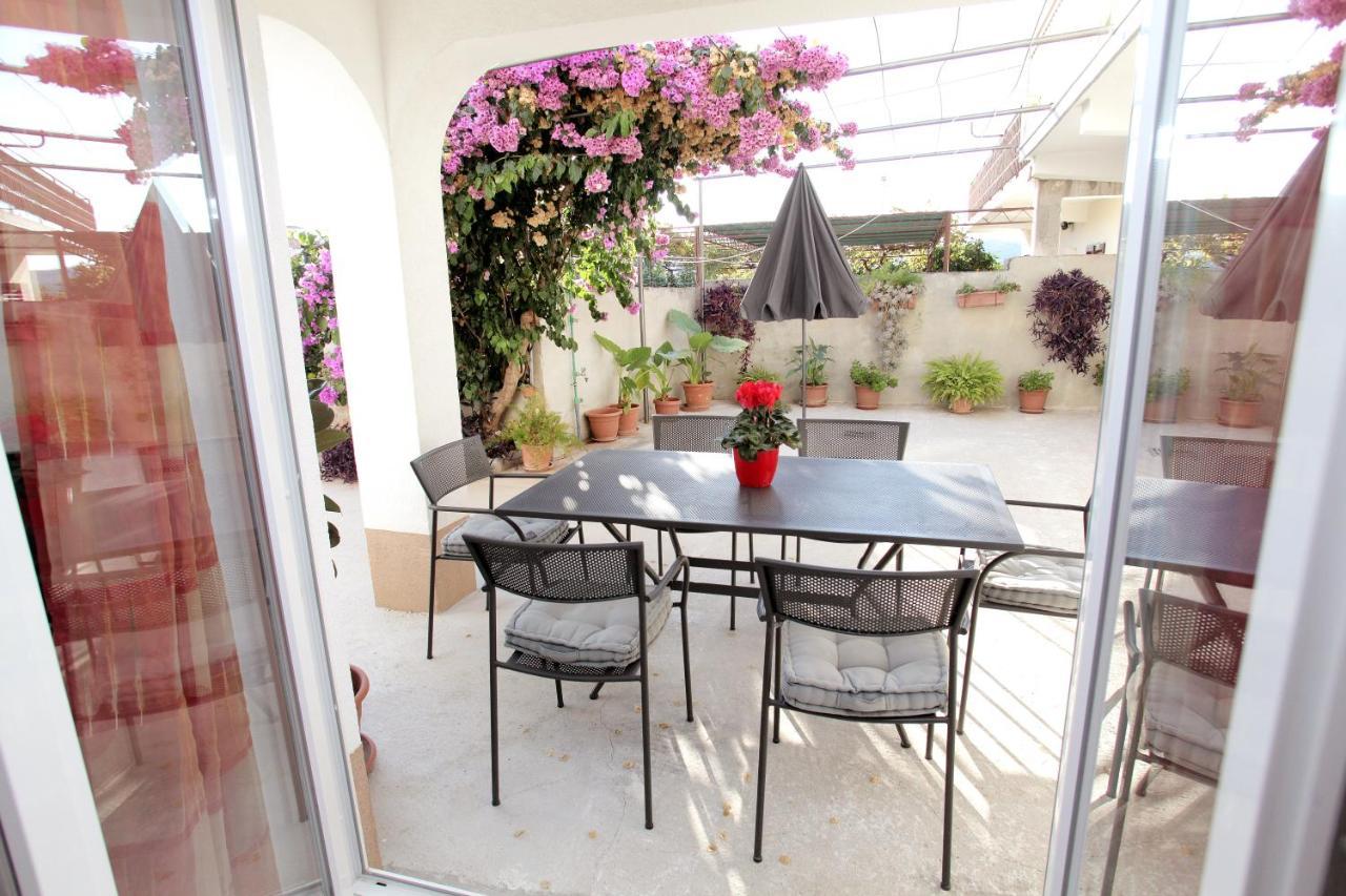 Apartments Vaska Трогир Екстериор снимка